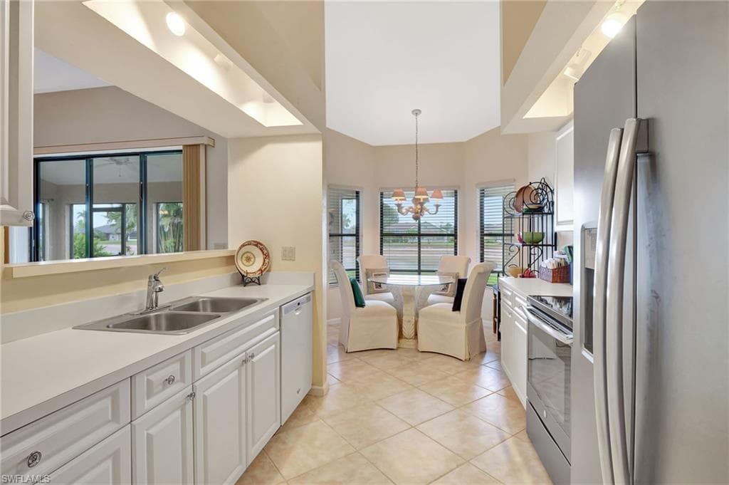24979 Paradise Rd, Bonita Springs, Fl 34135-9