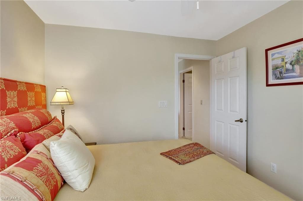 24979 Paradise Rd, Bonita Springs, Fl 34135-21