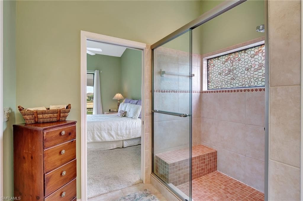 24979 Paradise Rd, Bonita Springs, Fl 34135-24