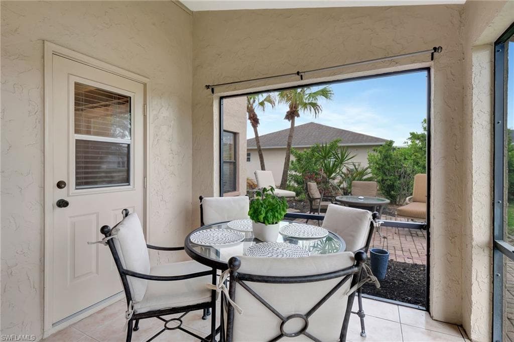 24979 Paradise Rd, Bonita Springs, Fl 34135-33