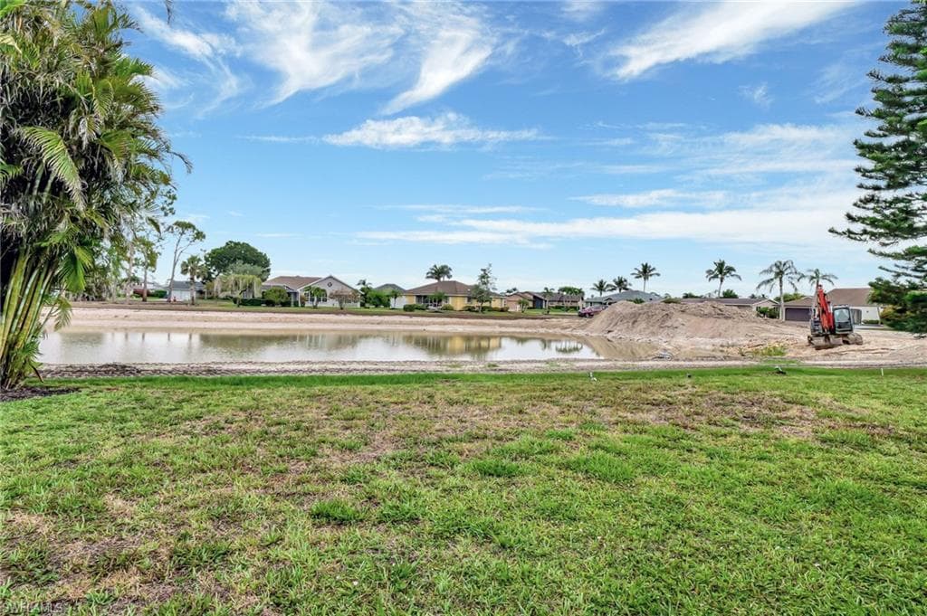 24979 Paradise Rd, Bonita Springs, Fl 34135-35