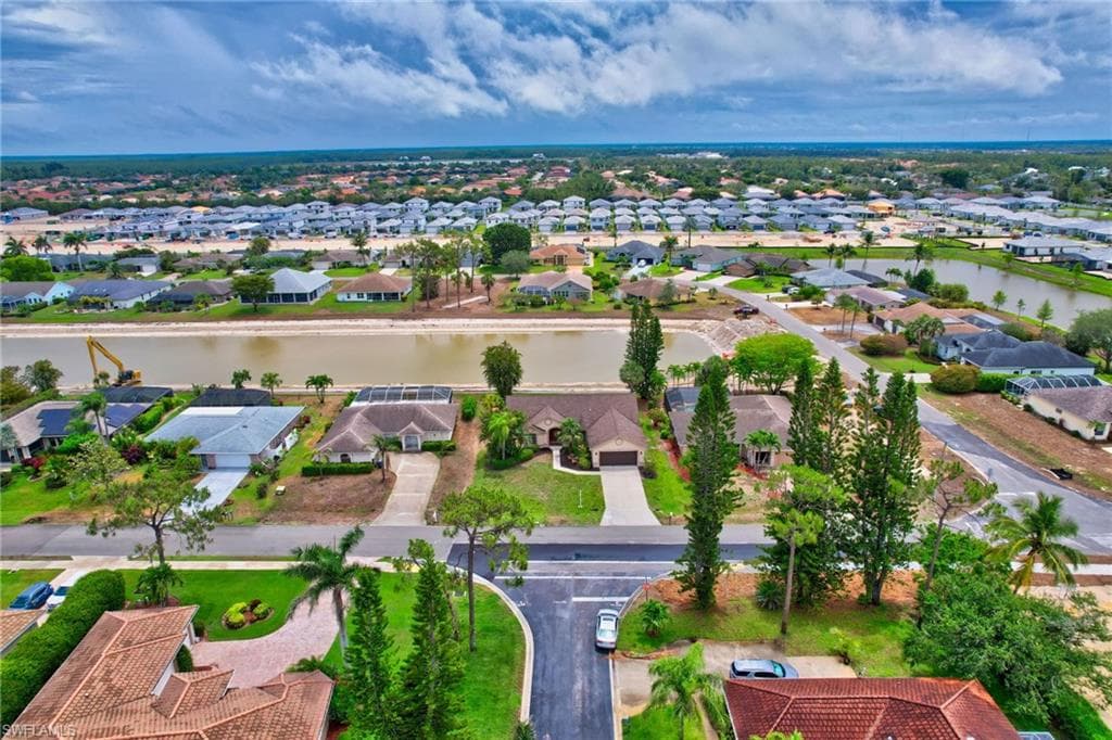 24979 Paradise Rd, Bonita Springs, Fl 34135-41