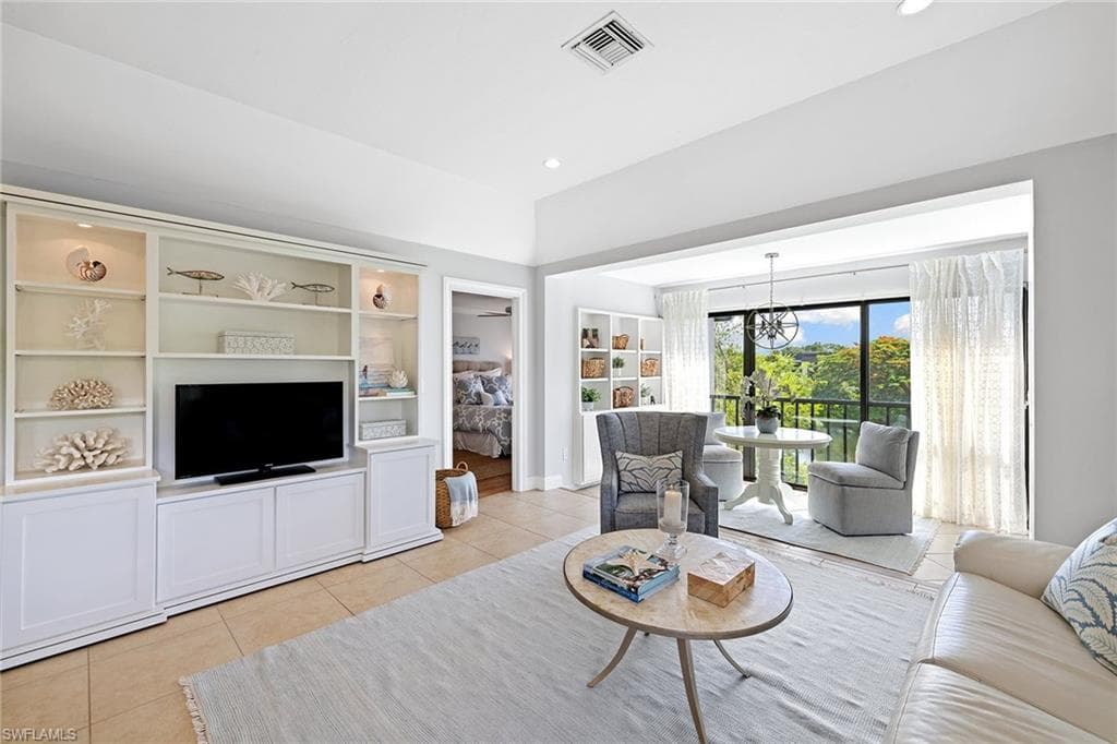 1538 Oyster Catcher Pt 1538c, Naples, FL 34105-9