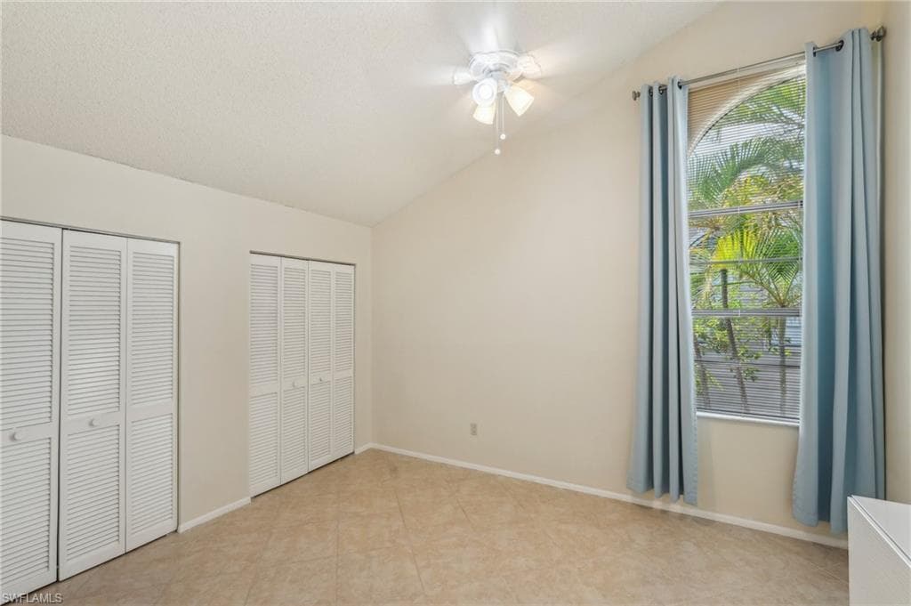 13345 Broadhurst Loop, Fort Myers, FL 33919-21