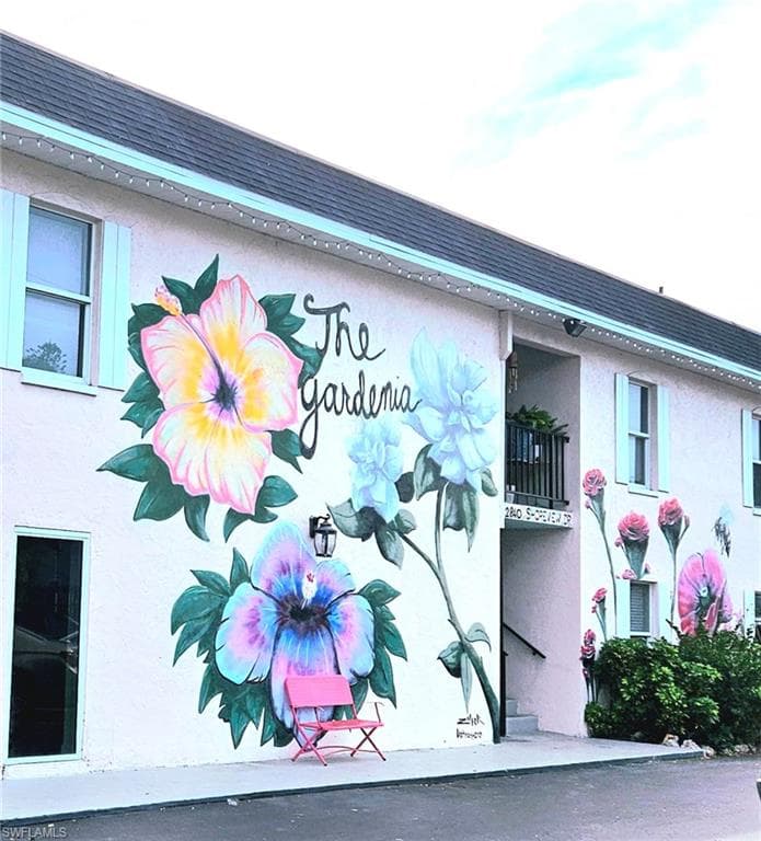 3212 Bayshore Dr, Naples, FL 34102-15