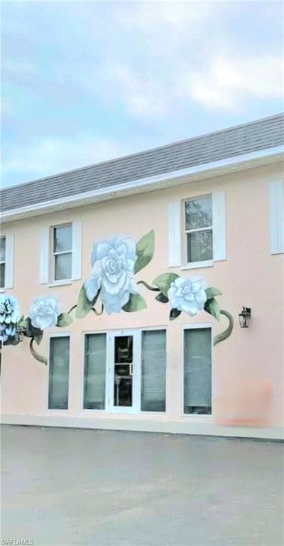 3212 Bayshore Dr, Naples, FL 34102-1