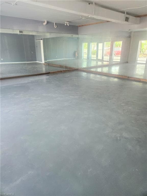 3212 Bayshore Dr, Naples, FL 34102-5