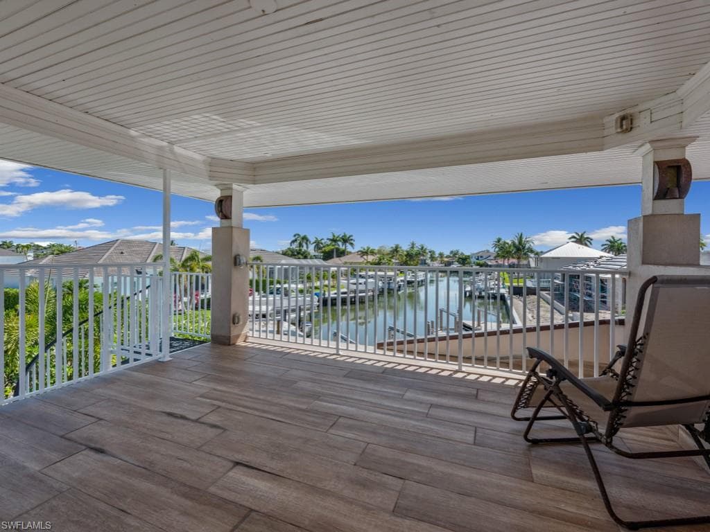 622 Bimini Ave, Marco Island, FL 34145-32
