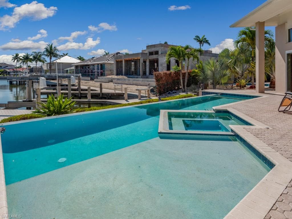 622 Bimini Ave, Marco Island, FL 34145-34