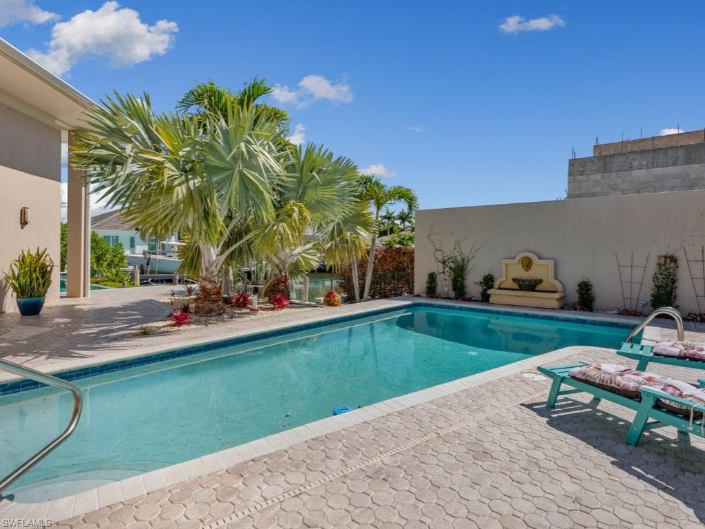 622 Bimini Ave, Marco Island, FL 34145-42