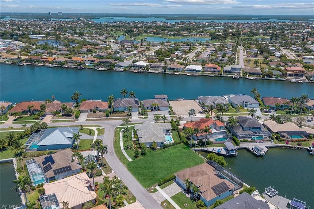 269 Bass Ct, Marco Island, FL 34145-9