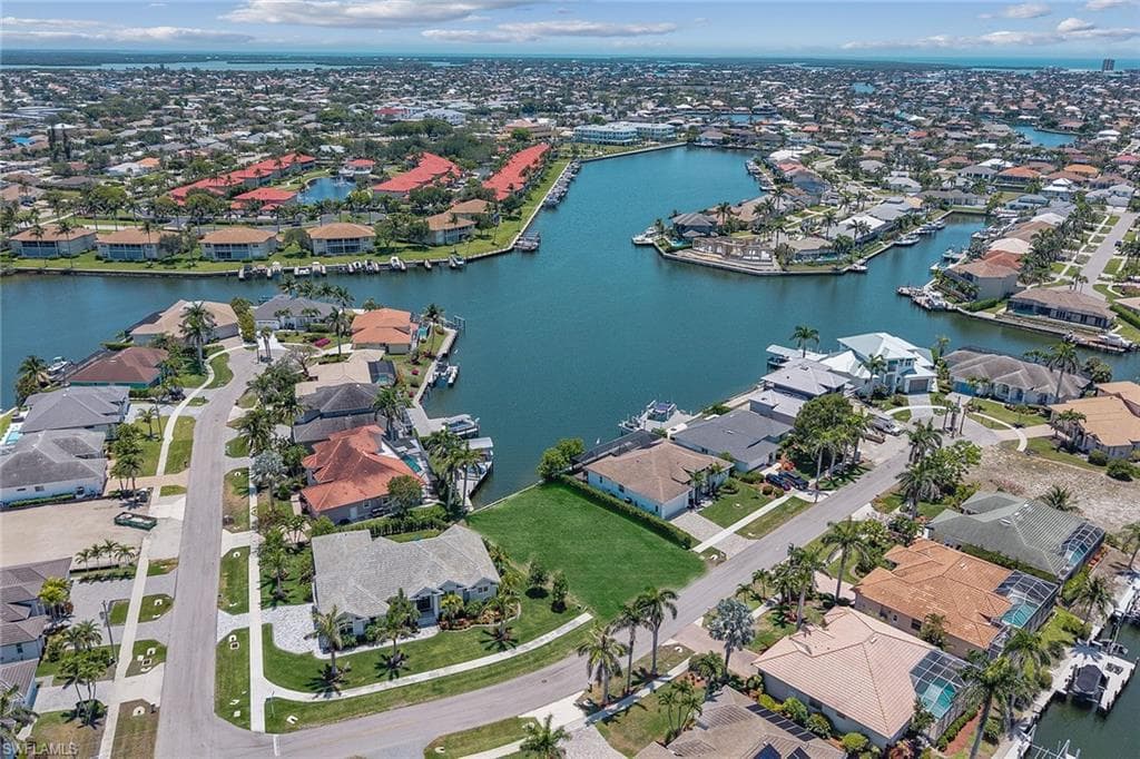 269 Bass Ct, Marco Island, FL 34145-11