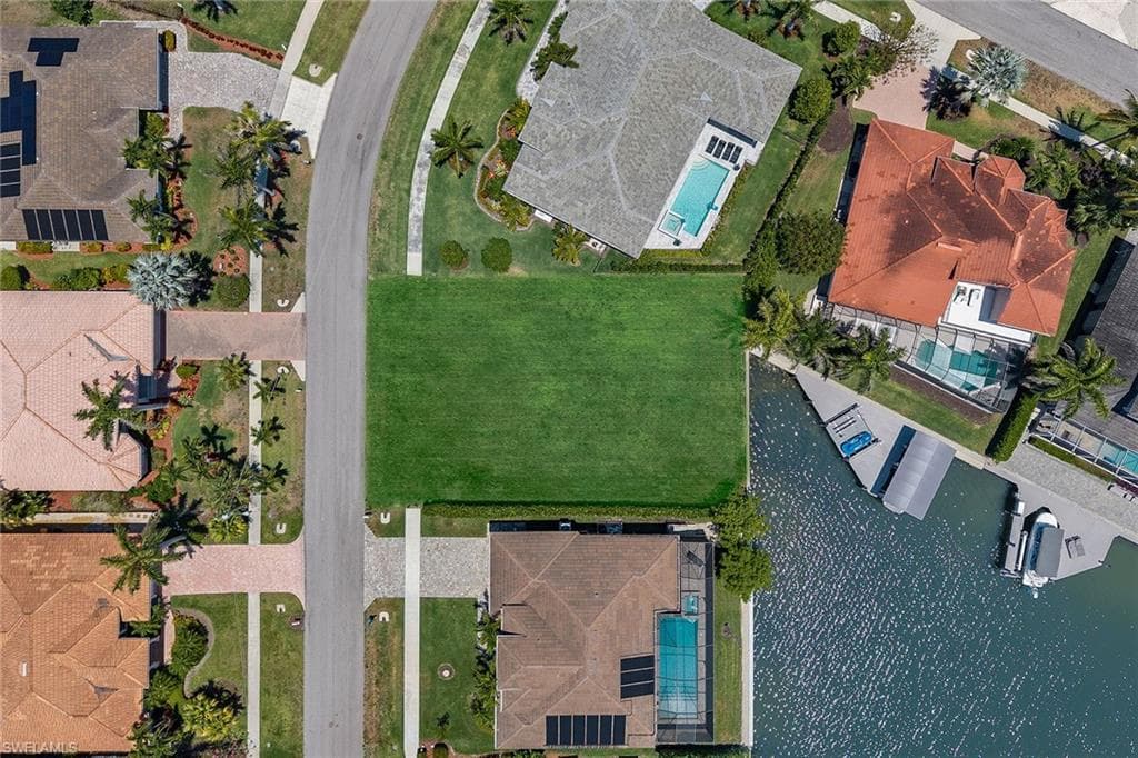 269 Bass Ct, Marco Island, FL 34145-19