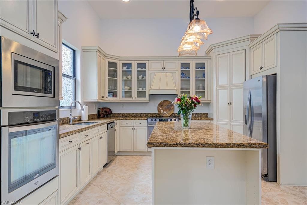 5025 Iron Horse Way, Ave Maria, FL 34142-4