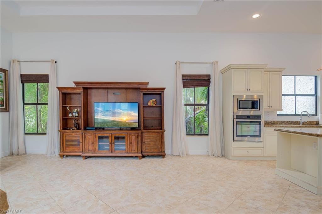 5025 Iron Horse Way, Ave Maria, FL 34142-8