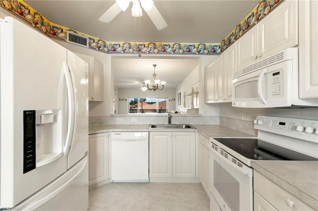 7839 Regal Heron Cir 205, Naples, FL 34104-14