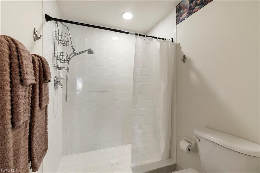7839 Regal Heron Cir 205, Naples, FL 34104-21