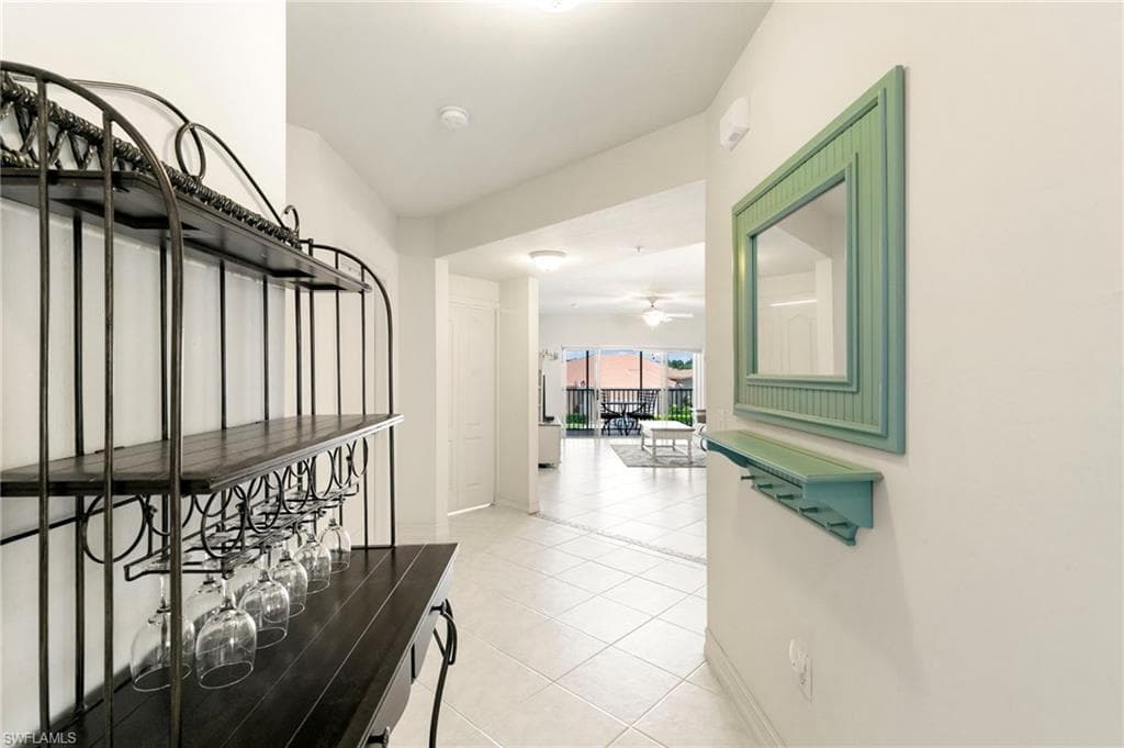 7839 Regal Heron Cir 205, Naples, FL 34104-5