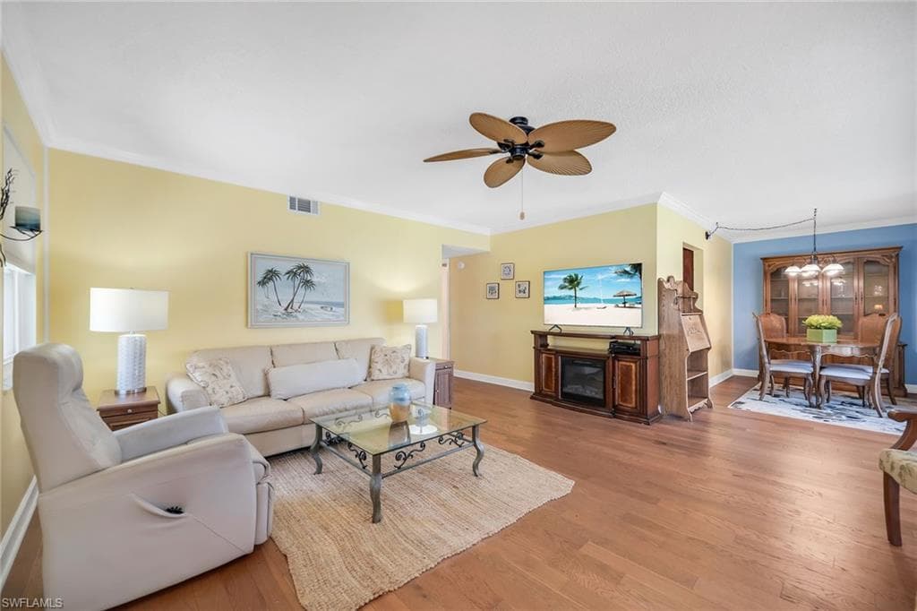 1155 Sandpiper St G2, Naples, FL 34102-8