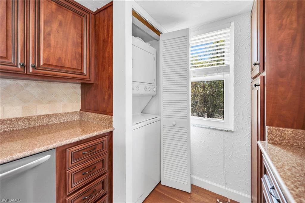 1155 Sandpiper St G2, Naples, FL 34102-14