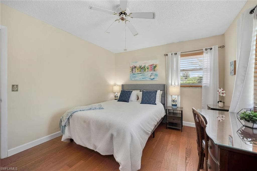 1155 Sandpiper St G2, Naples, FL 34102-27