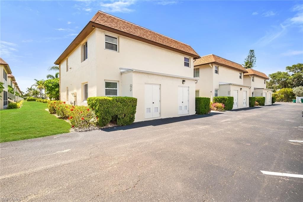 1155 Sandpiper St G2, Naples, FL 34102-34