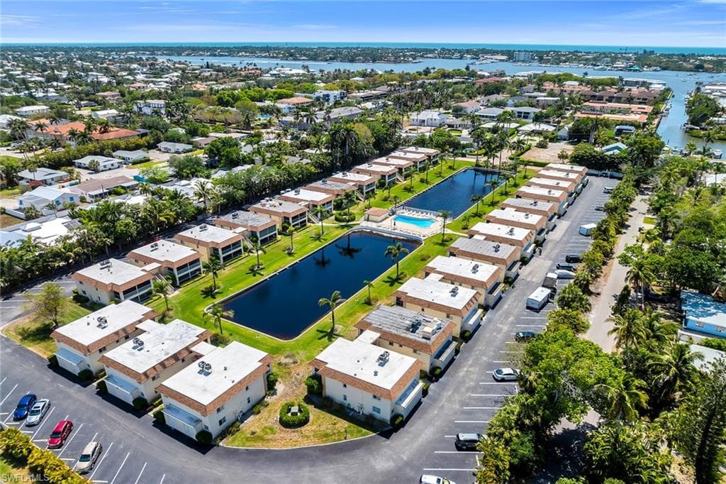 1155 Sandpiper St G2, Naples, FL 34102-37