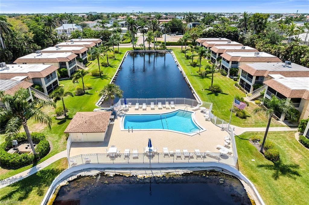 1155 Sandpiper St G2, Naples, FL 34102-41