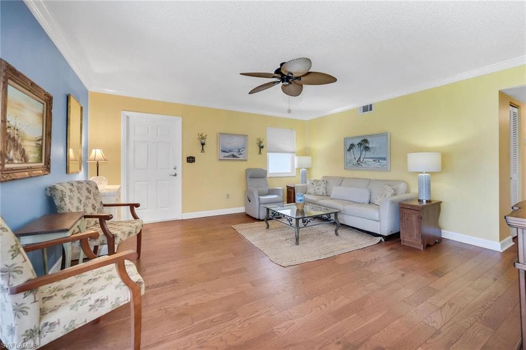 1155 Sandpiper St G2, Naples, FL 34102-7