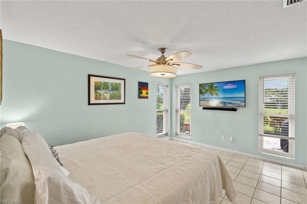 3275 Boca Ciega Dr D49, Naples, FL 34112-15