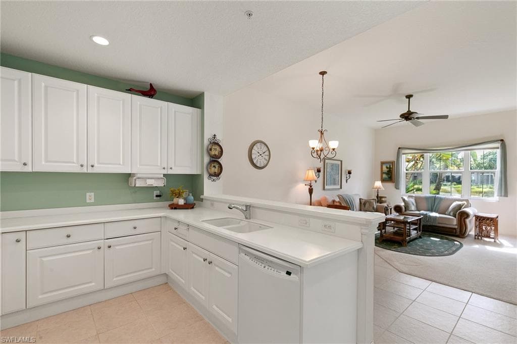 9224 Campanile Cir 103, Naples, FL 34114-16