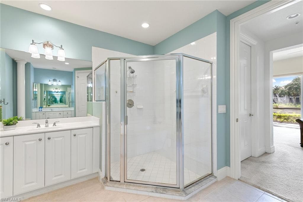 9224 Campanile Cir 103, Naples, FL 34114-26