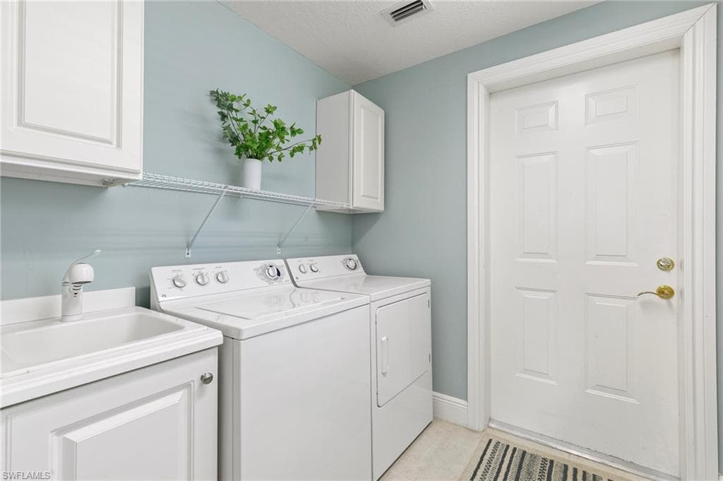 9224 Campanile Cir 103, Naples, FL 34114-32