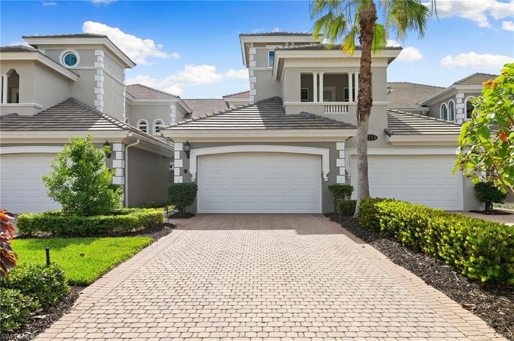 9224 Campanile Cir 103, Naples, FL 34114-3