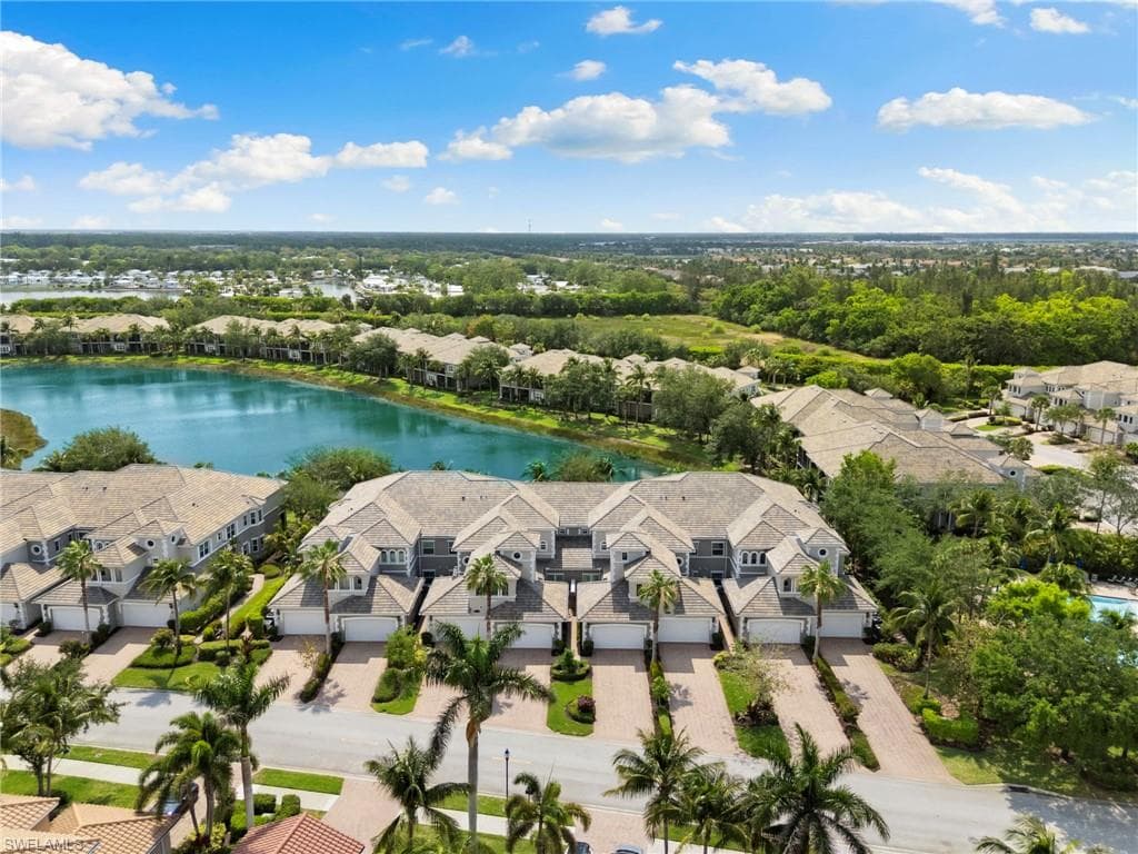 9224 Campanile Cir 103, Naples, FL 34114-39