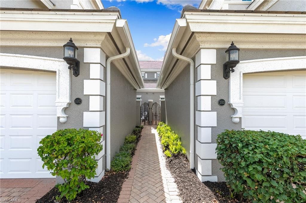 9224 Campanile Cir 103, Naples, FL 34114-5