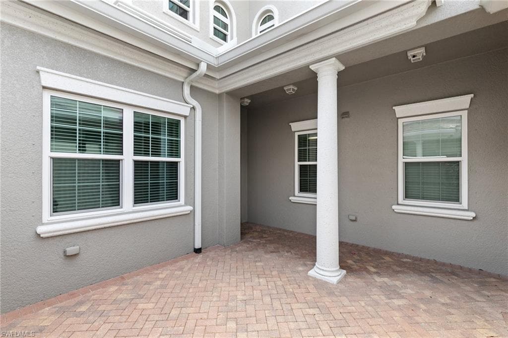 9224 Campanile Cir 103, Naples, FL 34114-6