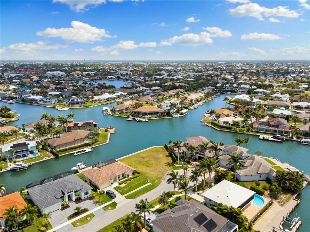 1178 Lighthouse Ct, Marco Island, FL 34145-18