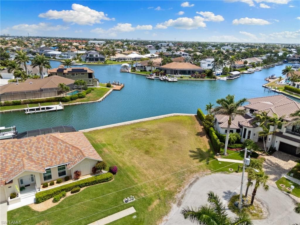 1178 Lighthouse Ct, Marco Island, FL 34145-1