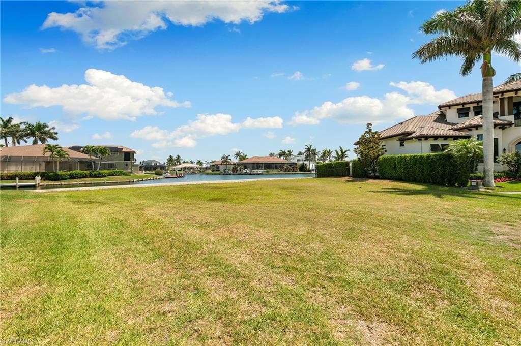 1178 Lighthouse Ct, Marco Island, FL 34145-5