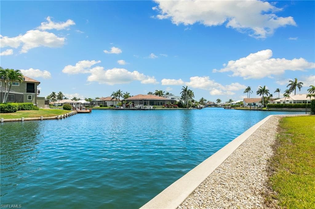 1178 Lighthouse Ct, Marco Island, FL 34145-6