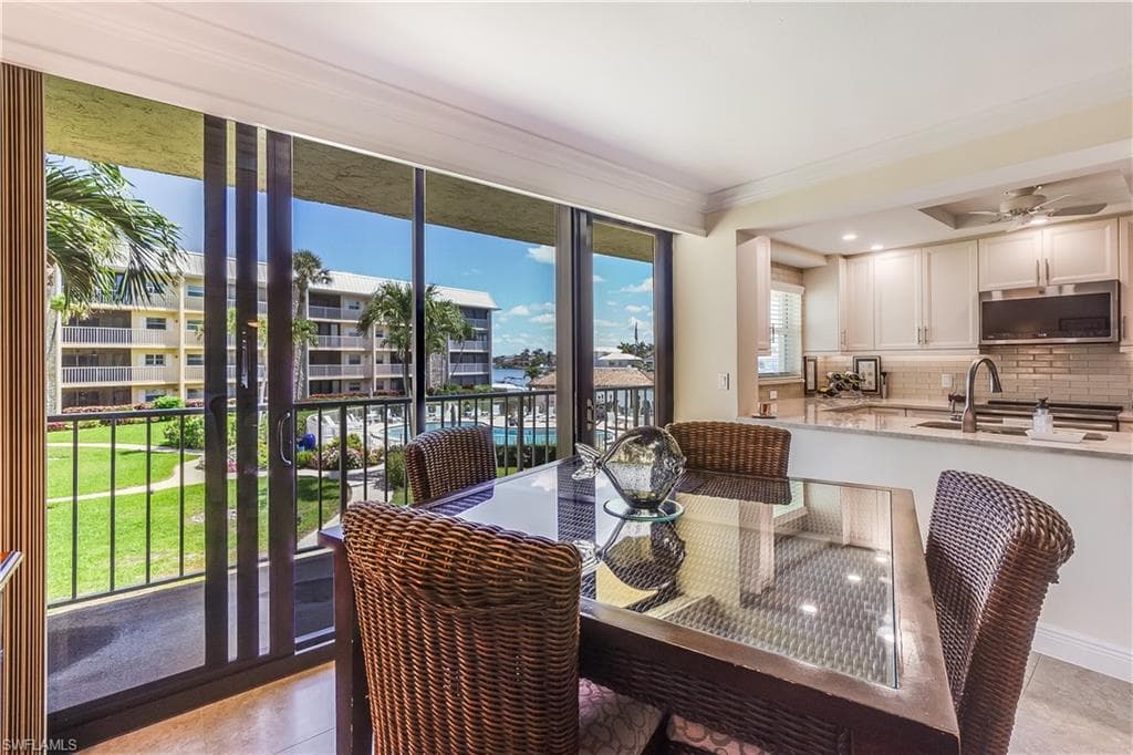 3000 Gulf Shore Blvd N 212, Naples, FL 34103-12