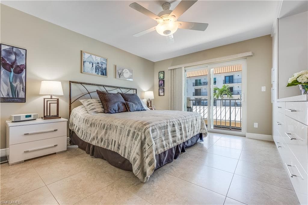 3000 Gulf Shore Blvd N 212, Naples, FL 34103-23