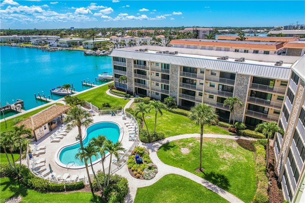 3000 Gulf Shore Blvd N 212, Naples, FL 34103-41