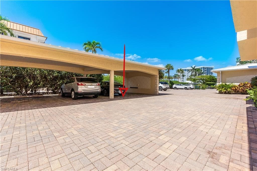 3000 Gulf Shore Blvd N 212, Naples, FL 34103-47