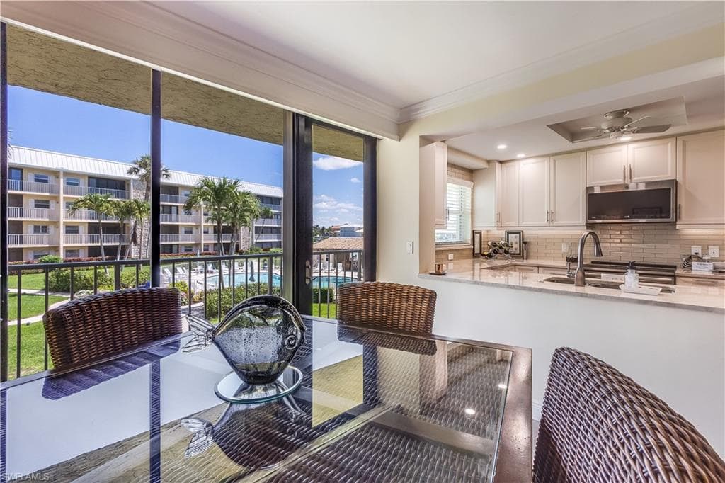 3000 Gulf Shore Blvd N 212, Naples, FL 34103-4