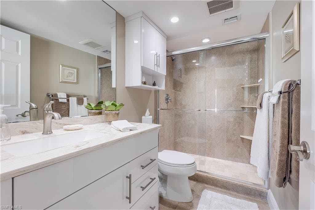 3000 Gulf Shore Blvd N 212, Naples, FL 34103-7
