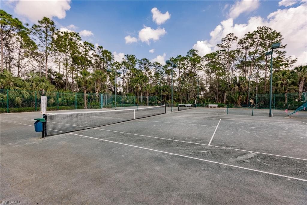 1878 Tarpon Bay Dr S 102, Naples, FL 34119-43