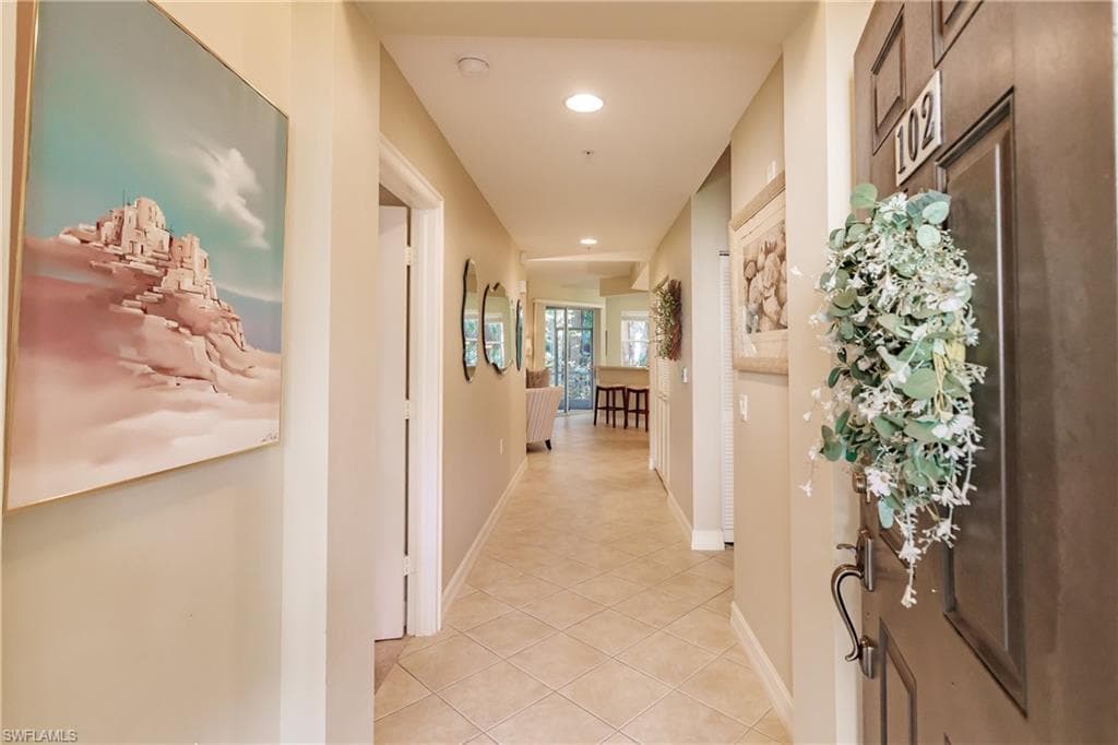 1878 Tarpon Bay Dr S 102, Naples, FL 34119-6