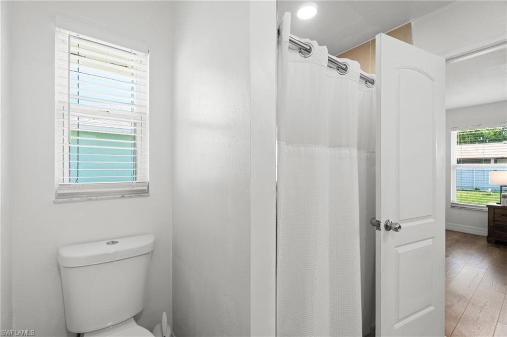 2210 14th Ave, Cape Coral, FL 33991-17